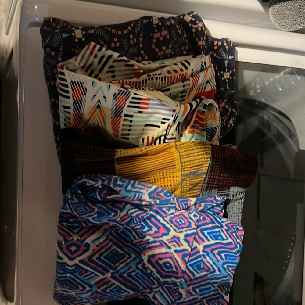 LuLaRoe leggings - 4 pairs (one size)